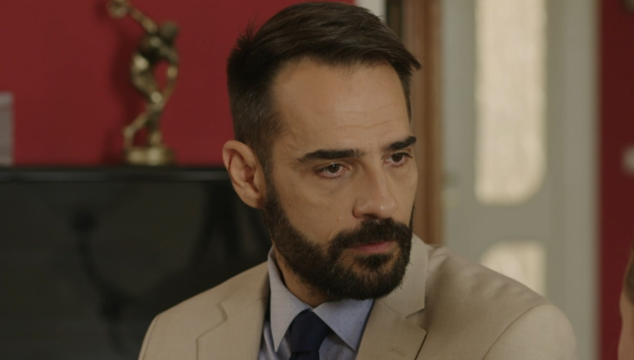 Dadilja sa sela - Sreda, 28. januar - Konstantin je ubeđen da je Mica trudna