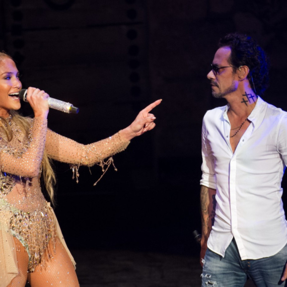 Bivši muž (57) Dženifer Lopez čeka 8. dete! On i njegova 31 godinu mlađa supruga podelili srećne vesti (FOTO)