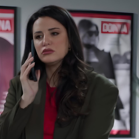 Igra sudbine - Ponedeljak, 2. februar - Gabrijela dobija poziv od Paje: "Ovo stvarno ne može da čeka"