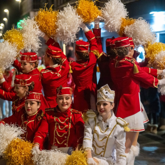 Herceg Novi poziva na 57. Praznik mimoze: Prvog vikenda velika fešta na rivijeri i nastupi regionalnih zvezda