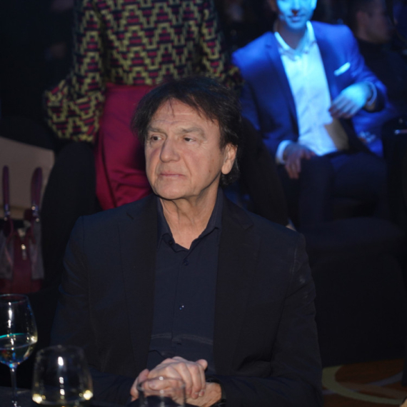 Voditelj otkrio istinu o Zdravku Čoliću: Nećete verovati kako se pevač ponaša van kamera