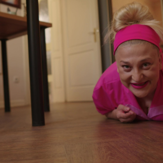 Dadilja sa sela - Sreda, 11. februar - Koga je ujeo pauk?