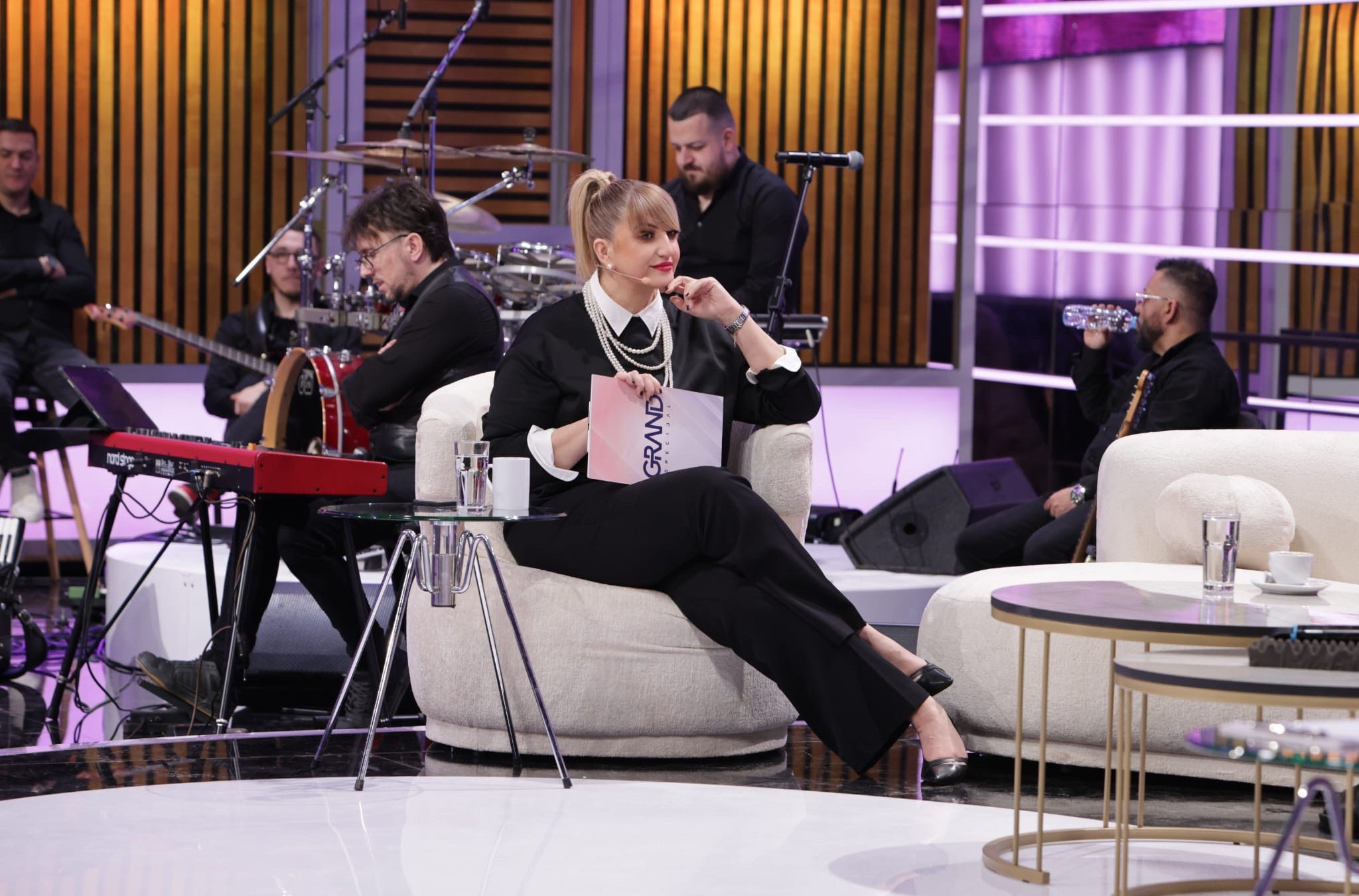 Grand Specijal - Nedelja, 15. februar - "Odlučili smo da stavimo tačku"