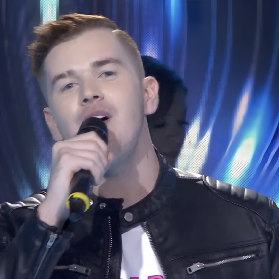 Pobednik Zvezda Granda 4 godine vodio bitku sa gubitkom kose i onda otkrio recept: „Pobedio sam“