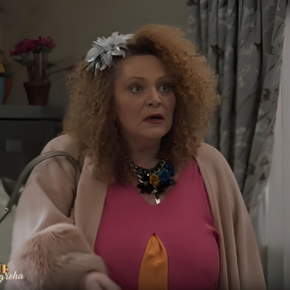 Igra sudbine: Ljubav nakon greha - Ponedeljak, 16. februar - Pančeta nepoznatog muškarca zatiče u svojoj kući