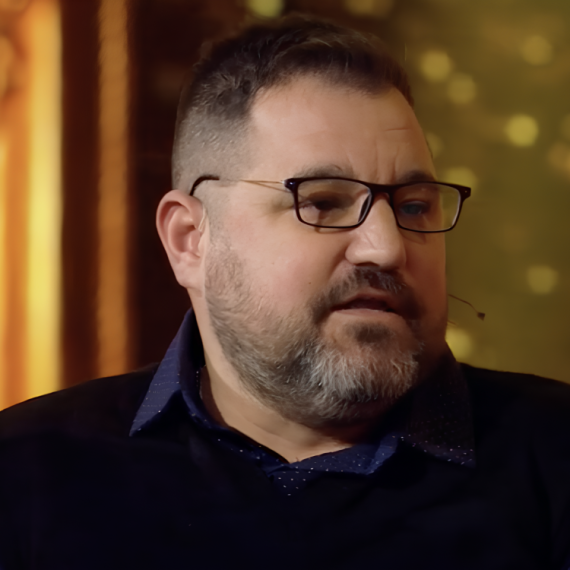 Hajde da se volimo - Utorak, 17. februar - Postoje one ljubavi koje ne poznaju granice i od kojih se ne odustaje, čak ni kada je najteže