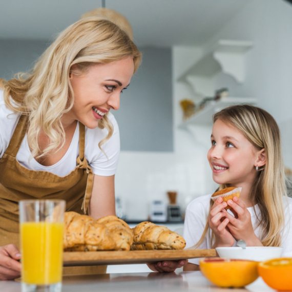 MALI SUNĐERI: Osam navika koje deca sigurno pokupe od svojih roditelja