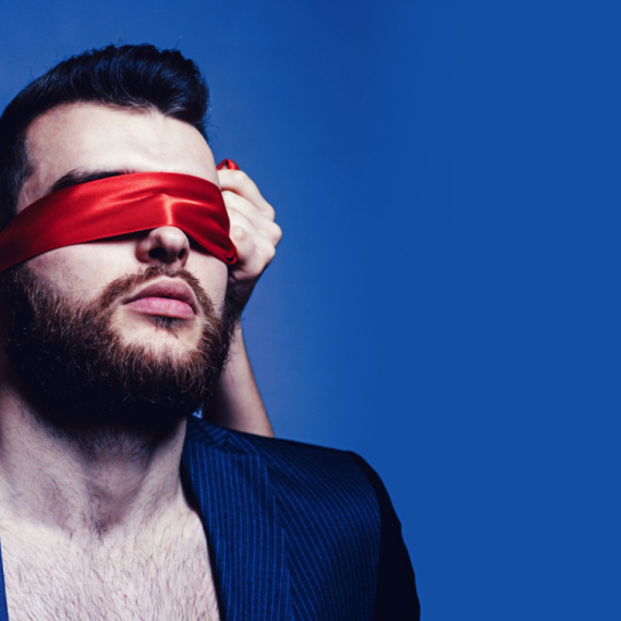 Ovaj 18+ trend parovi sve više obožavaju, ali potreban je OPREZ!