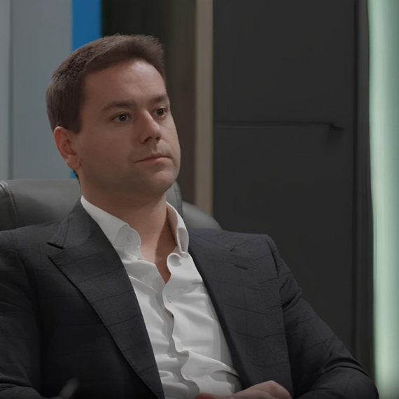 Igra sudbine: Ljubav nakon greha - Petak, 20. februar - Aleksa saznaje da je Lenka provela veče sa Urošem