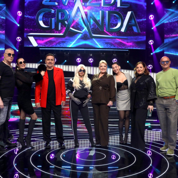 Zvezde Granda - Subota, 21. februar - Haos u studiju, Keba pobesneo na kolege iz žirija