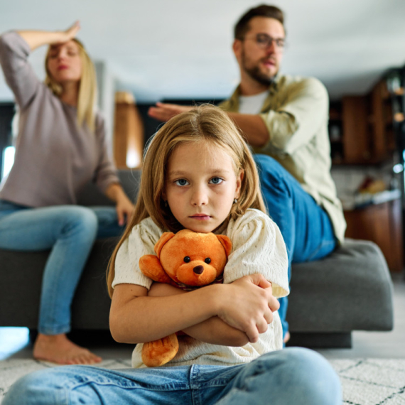 Izbacite ove rečenice: Stručnjaci objašnjavaju kako roditelji nesvesno ruše detetu samopouzdanje