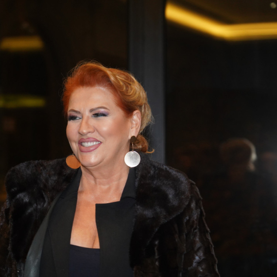 Ćani porodica branila da se bavi pevanjem: "Taj posao je bio SRAMOTAN"