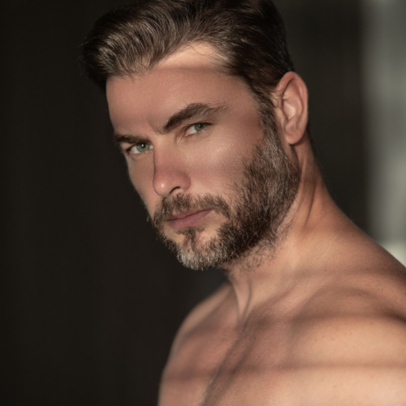 Muškarci rođeni u ovim horoskopskim znakovima "pucaju" od samopouzdanja