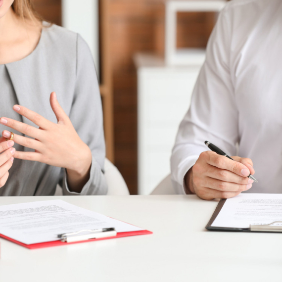 Advokat za razvode otkriva NAJŠOKANTNIJE zahteve koje je video u predbračnom ugovoru