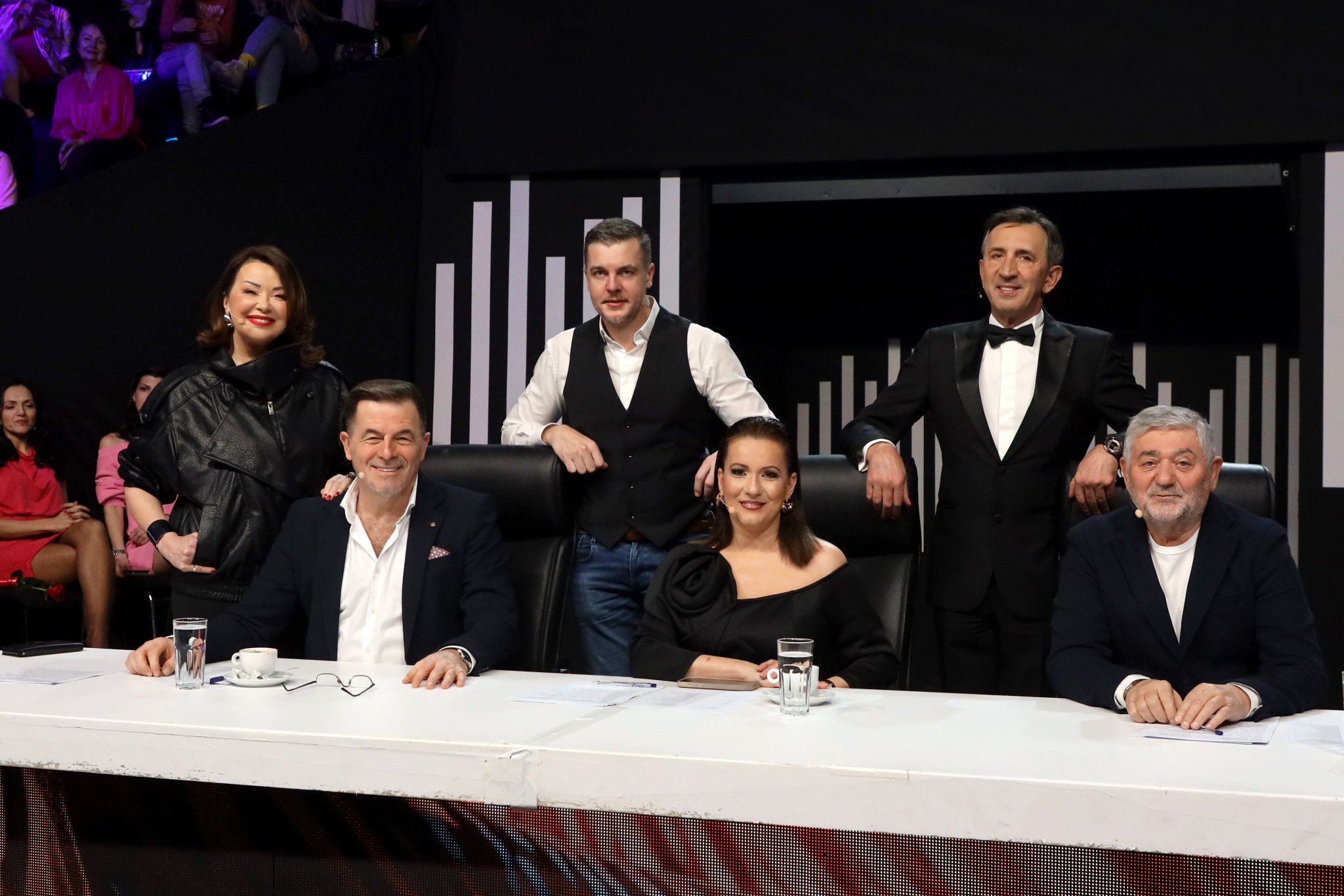 Nikad nije kasno - Nedelja, 8. mart -Žiri bez komentara zbog takmičarkinog pevanja!