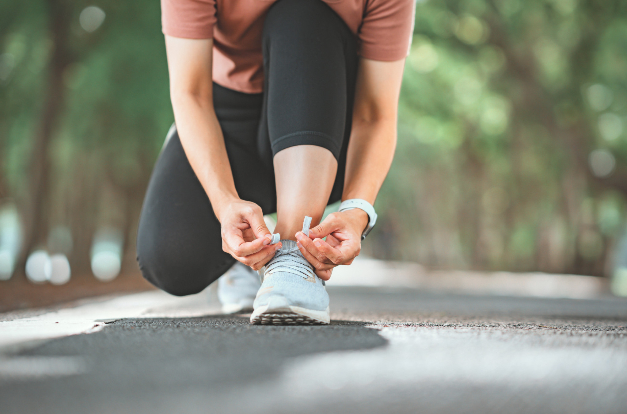 Širi se novi TikTok TREND! Evo zašto ljudi TRČE noseći SLATKU PAVLAKU (VIDEO)