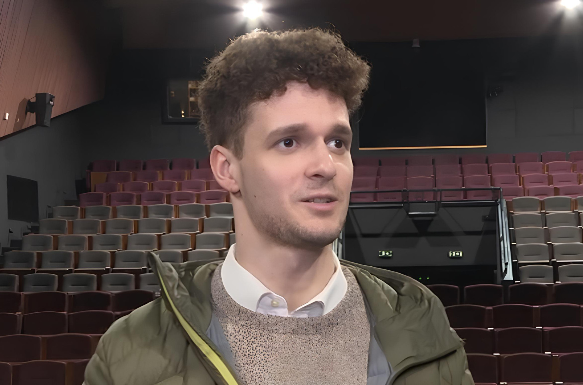 KRENUO OČEVIM STOPAMA: Glumac otkrio KOLIKO mu je bilo teško da od "nečijeg sina" postane IME ZA SEBE (VIDEO)