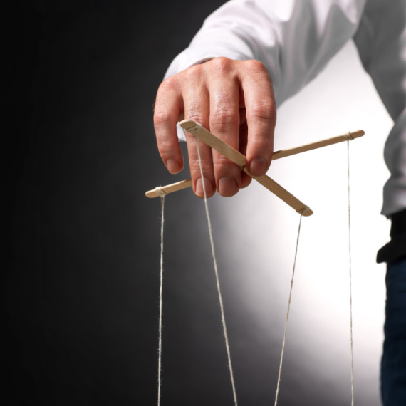 Ljudi rođeni u ovim MESECIMA vole da sve drže POD KONTROLOM!