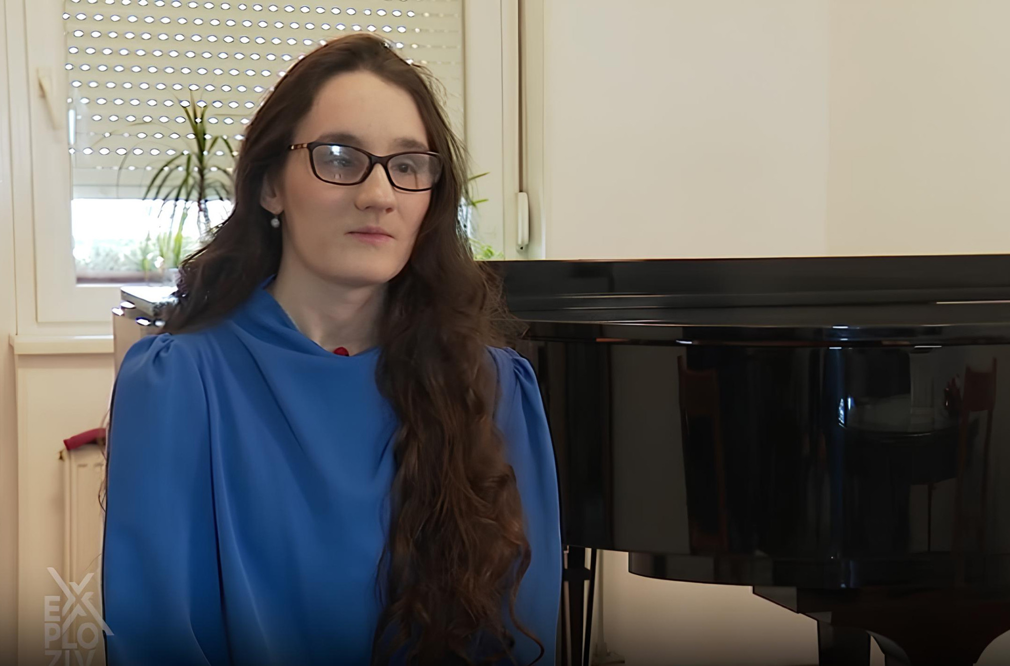 Petra je rođena slepa, ali ima TALENAT koji prevazilazi sve nedostatke! Sviranje klavira je njen POSEBAN SVET