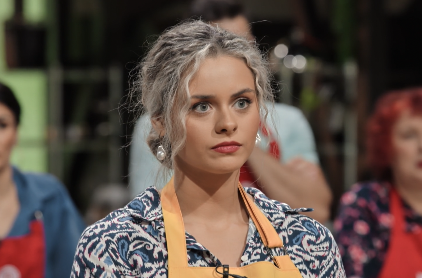 Hrabrost ili ludost?! Ona NIKADA NE JEDE MESO, a baš njeno jelo je stavljeno PRED SUDIJE!