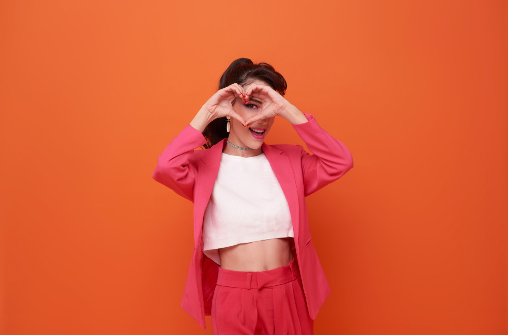 HOROSKOP ZA ČETVRTAK, 12. MART: Dobar momenat za Lavove da naprave preokret u odnosu sa osobom koja ih zanima; Vodolije - emotivni partner ima odličan predlog!