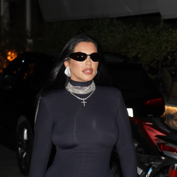 Seka Aleksić progovorila o RODITELJSTVU: "Moja deca ne koriste telefon od 12 do 18h"