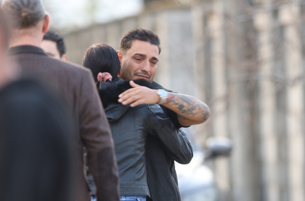 Izjava Darka Lazića nakon GUBITKA BRATA: " Izgubio sam pola sebe, pola svog života"