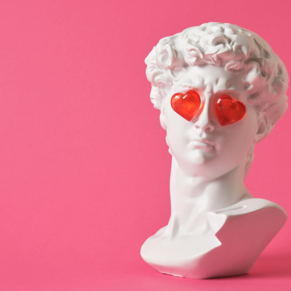 Ljudi rođeni u ova četiri meseca mešaju strast i pravu ljubav: Zato uvek pate