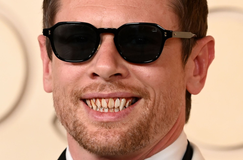 Glumac pokazao JEZIVE ZUBE na crvenom tepihu Oskara (FOTO)