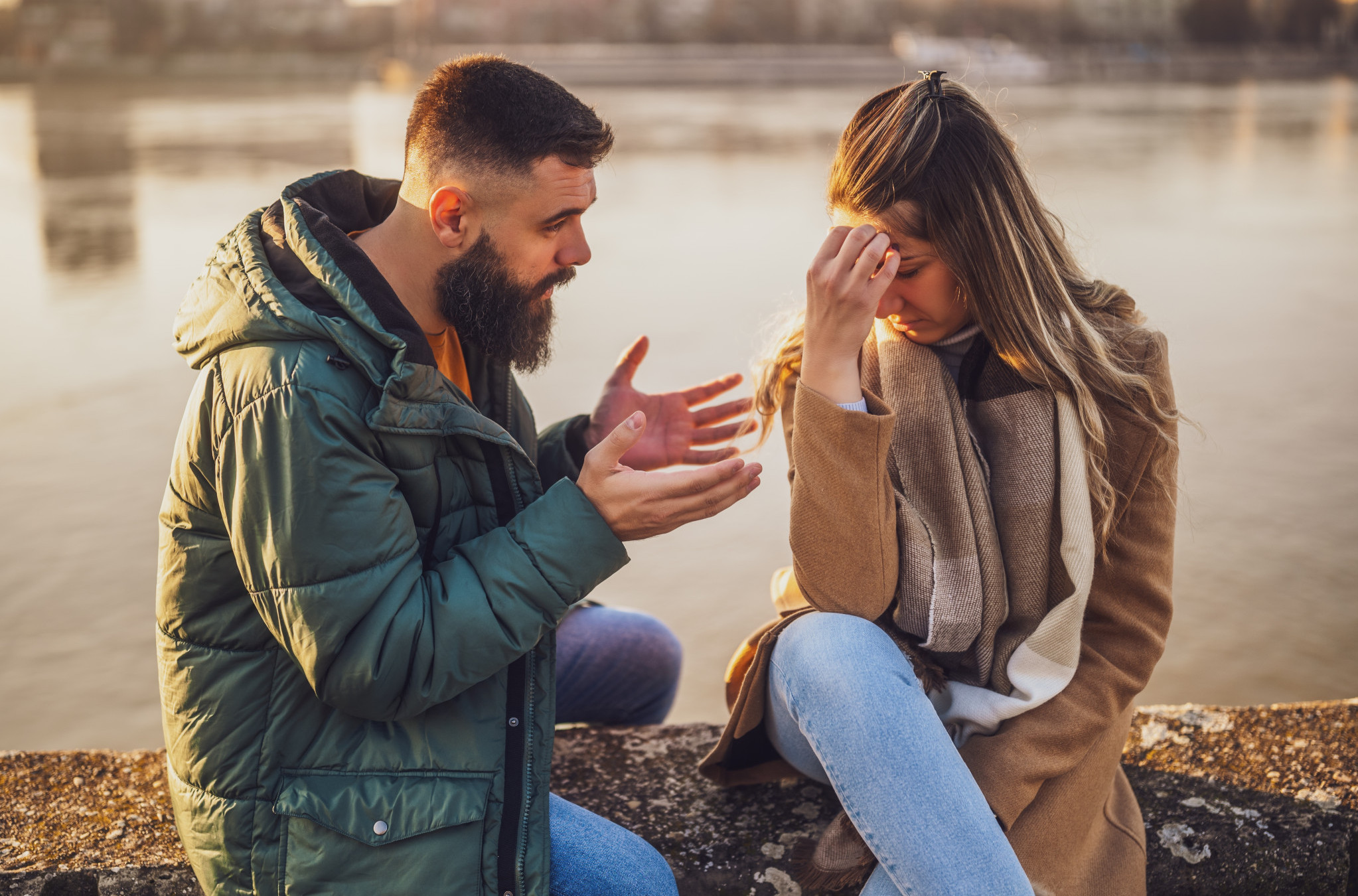 DNEVNI HOROSKOP ZA PETAK 20. MART: Škorpije u lošem raspoloženju, Rakovi nervozni, Strelčevi se SVAĐAJU sa voljenom osobom