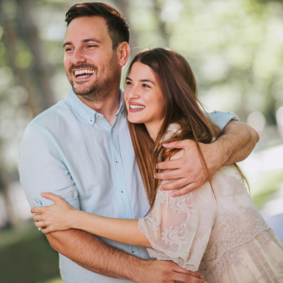 Šta je „teorija marta“ i kako utiče na ljubavne odnose?