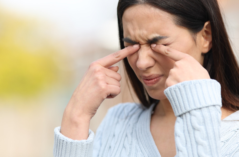 Većina misli da su alergije, ali svrab očiju može imati i druge uzroke