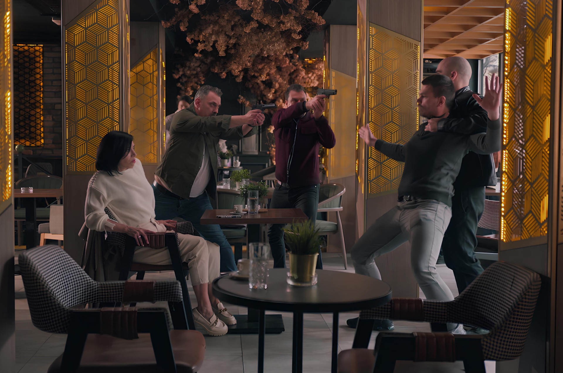 Igra sudbine: Ljubav nakon greha - Petak, 27. mart - Talačka kriza