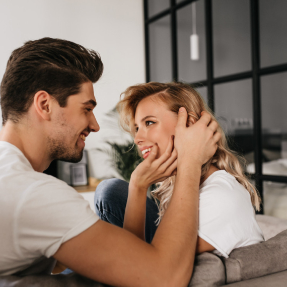 Ako mislite da je samo ljubav dovoljna, grdno se varate: Šta je zaista važno za opstanak veze?