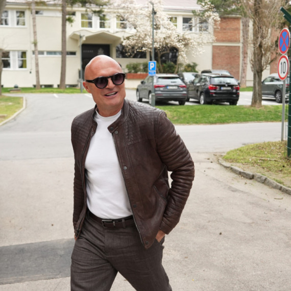 Kako je pesma namenjena Karleuši završila kod Cece? Mili nakon 30 godina OTKRIO SVE!