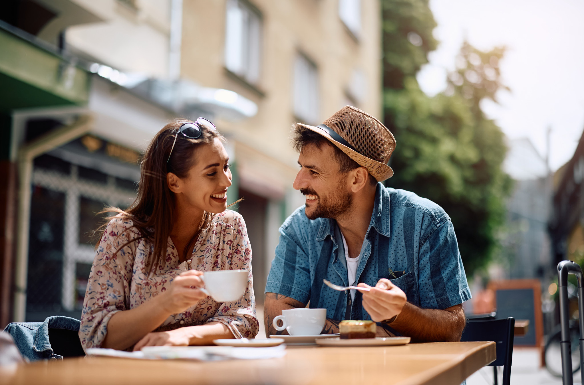 NI NOVAC NI IZGLED: Evo ŠTA ZAJEDNIČKO imaju SREĆNI ljudi