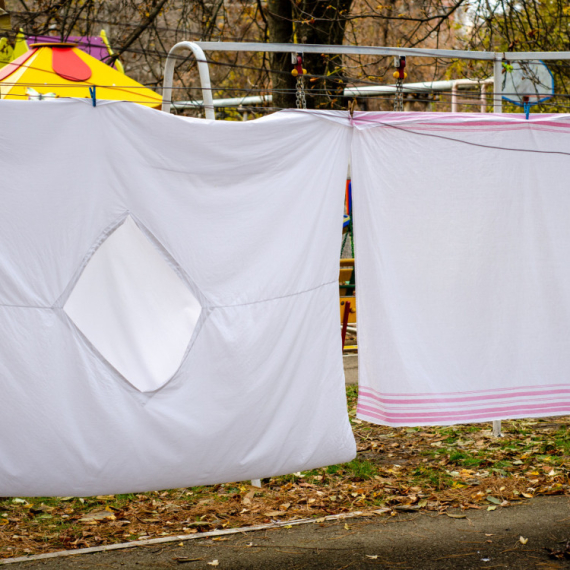 Zašto je navlaka za čuveni jugoslovenski jorgan NA SREDINI IMALA OTVOR? DIJAMANTSKI REZ obavljao je nekoliko VAŽNIH FUNKCIJA