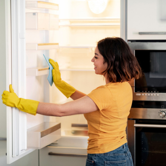 Evo koliko često treba da čistite frižider i kako da ga održavate u najboljem redu