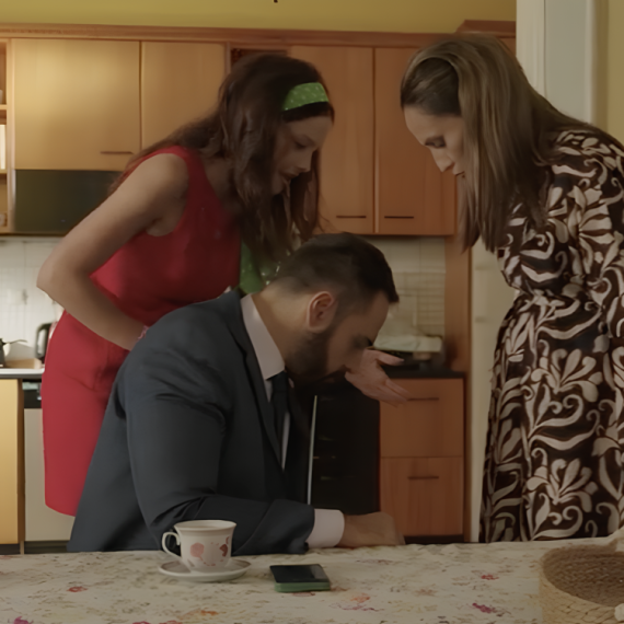 Dadilja sa sela - Utorak, 7. april - Viktorija se porađa