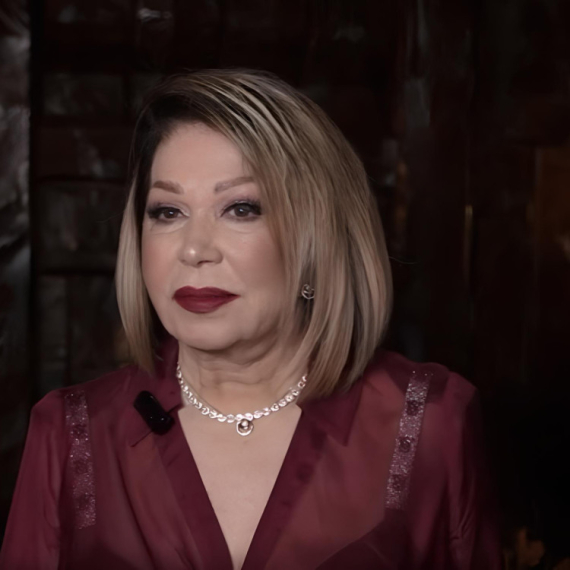 Neda Ukraden progovorila o duetu na koj je posebno ponosna, a snimila ga je sa VELIKOM ZVEZDOM: „Za mene je to jedna istorijska uspomena“