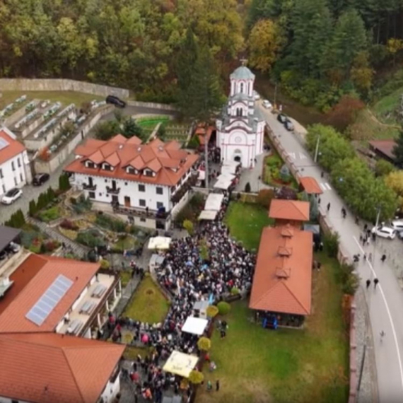 Exploziv - Nedelja, 12. april - Vera i čudo