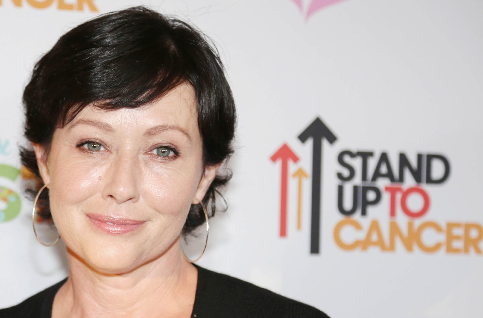 Bila je zvezda serije "Čari", a onda je obolela od raka; Razvela se dan pre svoje smrti, a uvek je verovala u ljubav