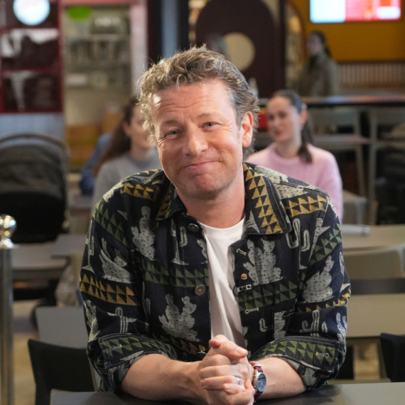 Džejmi Oliver u Beogradu! "Nisam bio dobar đak" Poznati kuvar otkrio GDE je skrivao svoje recepte