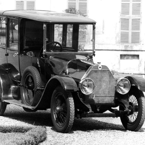 Da li je ovo NAJNEOBIČNIJI AUTO ikada napravljen?