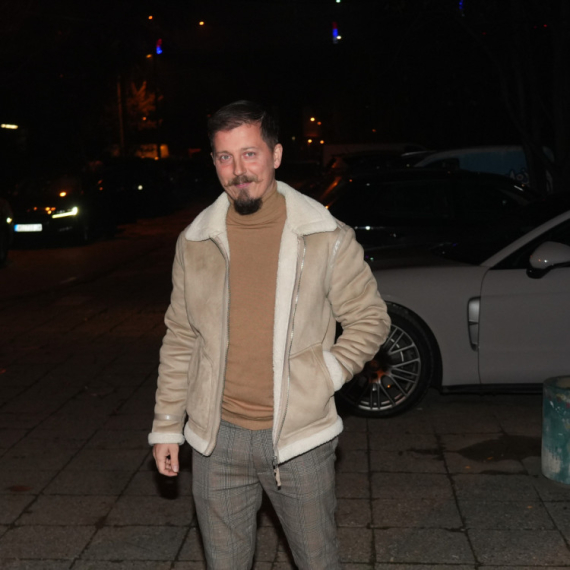 Nije mogao da veruje šta ga je snašlo: Dinča otkrio neprijatnu scenu iz centra Beograda kada je zamalo pao u nesvest