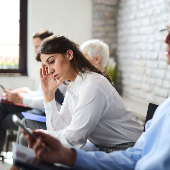 DNEVNI HOROSKOP ZA PETAK, 24. APRIL: OVNOVI bi trebalo da "iskuliraju", ŠKORPIJE će sve nervirati do iznemoglosti, STRELČEVIMA "gori pod nogama"
