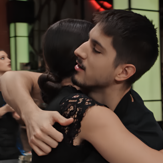 Drhti joj glas, na ivici je SUZA! Ivana RAZOČARANA, Jovan joj pruža UTEHU