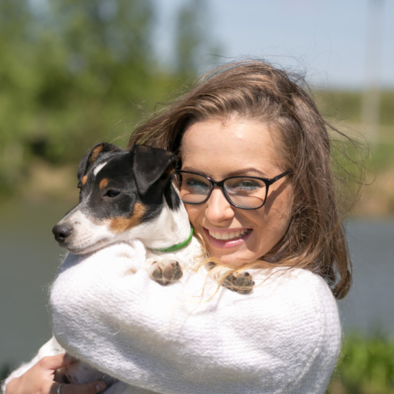 Širi se "petfishing", novi trend u onlajn upoznavanju! Znate li o čemu je reč? (ANKETA)