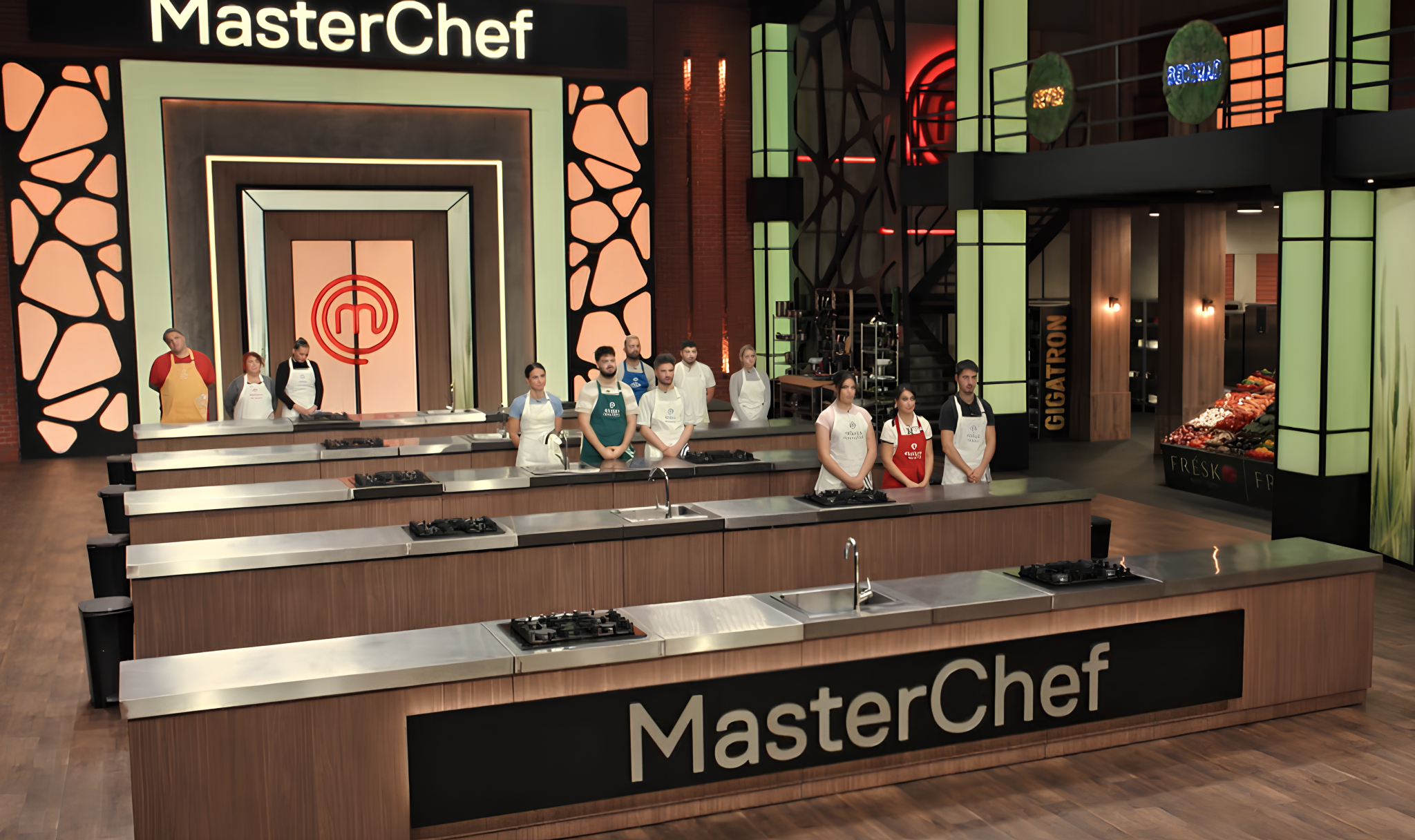 Samo JEDAN TIM odlazi na balkon, a ostali idu u eliminacioni izazov