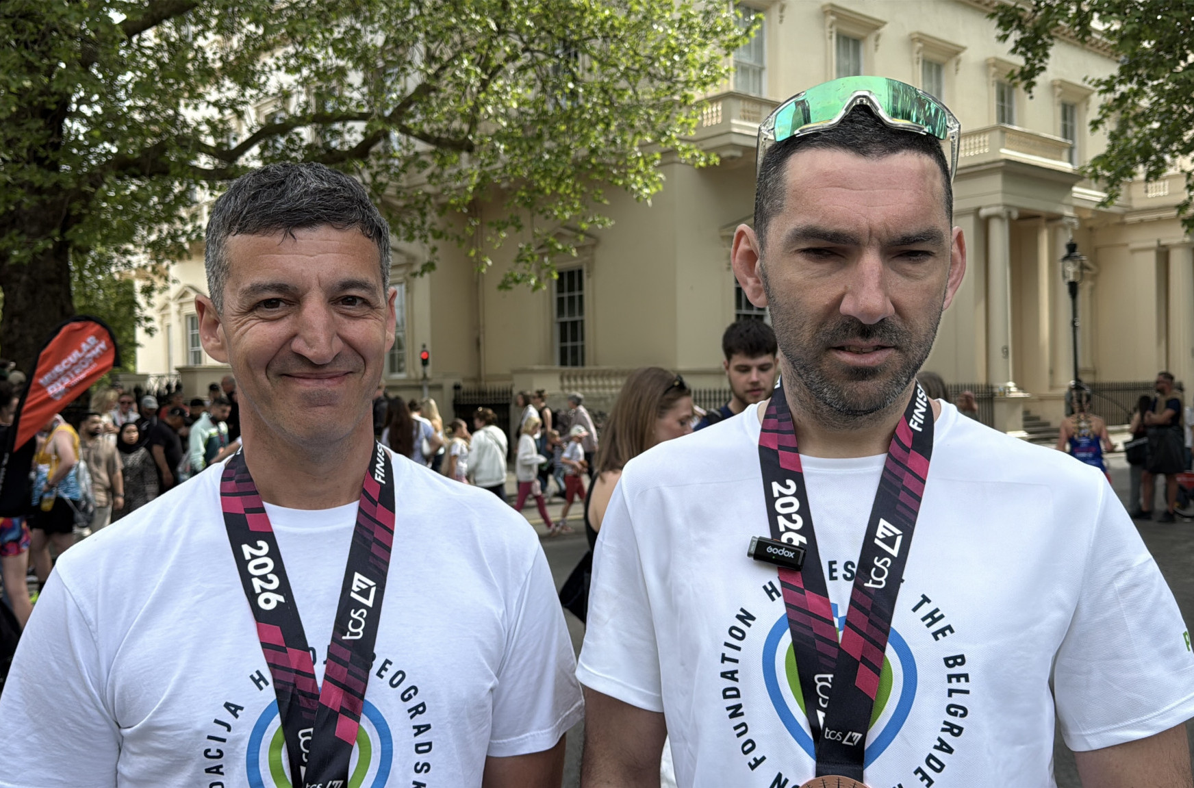 Milan Petrović, slepi trkač iz Srbije, završio maraton u Londonu